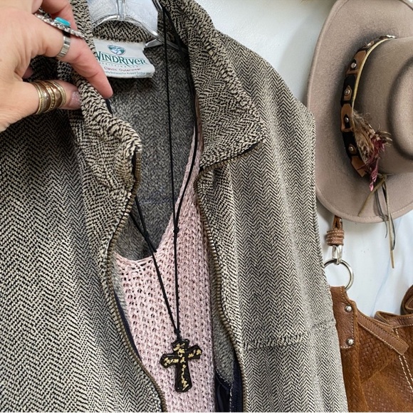 ✨ UPCYCLED fleece trendy herringbone vintage vest w southwestern equestrian vibe - Picture 8 of 15